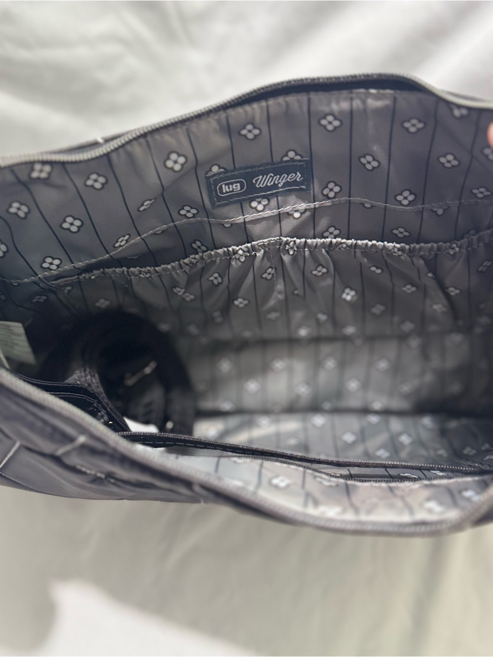 Lug Winger 2pc Hobo Bag - Black with Silver Stitch - Picture 3 of 4